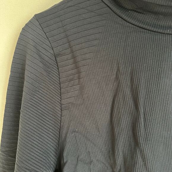 Athleta Flurry Blizzard Rib Turtleneck Plus 1X Black 631818 - Picture 5 of 9